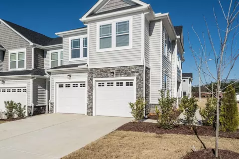 104 Roebuck Ln, Garner, NC 27529 photo 1
