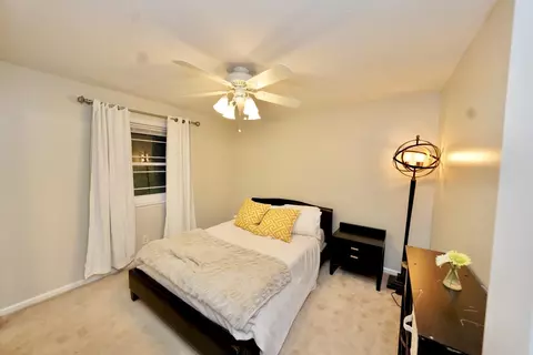 10 E Gleewood Pl, Durham, NC 27713 photo 18