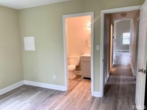 867 Estes St, Durham, NC 27701 photo 12