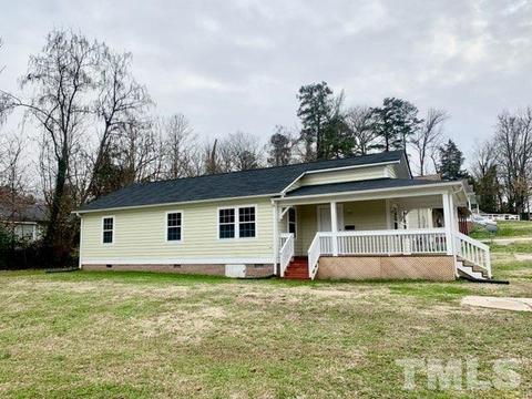 867 Estes St, Durham, NC 27701 photo 4
