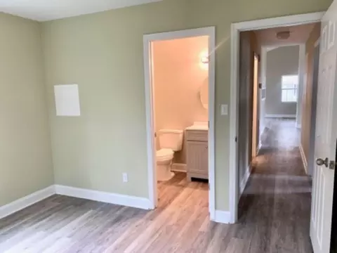 867 Estes St, Durham, NC 27701 photo 12