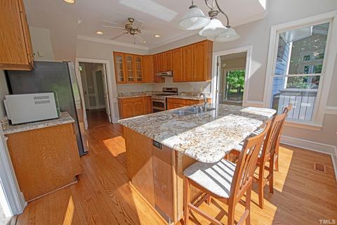 9512 Chander Dr, Raleigh, NC 27615 photo 4