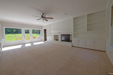 9512 Chander Dr, Raleigh, NC 27615 photo 2