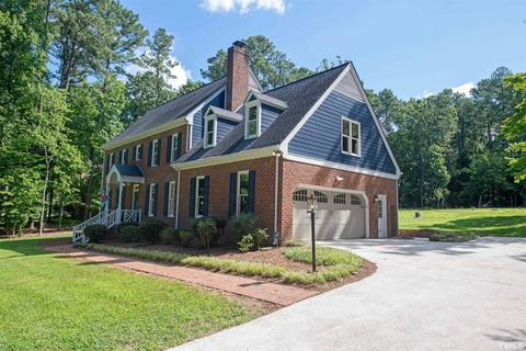 9512 Chander Dr, Raleigh, NC 27615 photo 1
