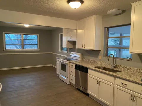 3306 Hamlin Rd, Durham, NC 27704 photo 3