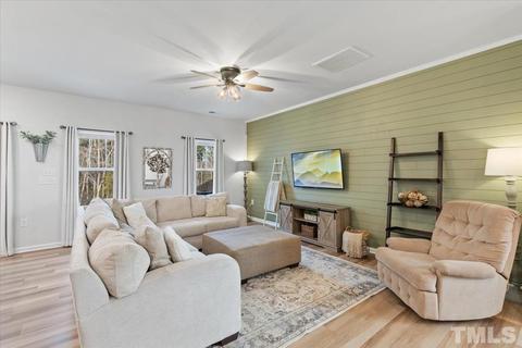 302 Bedivere Ln, Durham, NC 27703 photo 8
