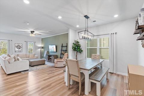 302 Bedivere Ln, Durham, NC 27703 photo 4