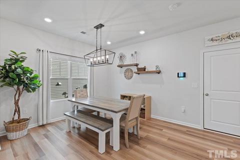 302 Bedivere Ln, Durham, NC 27703 photo 7