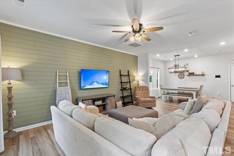 302 Bedivere Ln, Durham, NC 27703 photo 9
