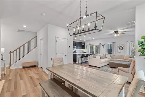 302 Bedivere Ln, Durham, NC 27703 photo 7