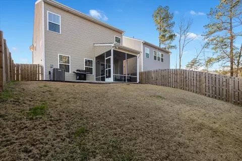 302 Bedivere Ln, Durham, NC 27703 photo 37