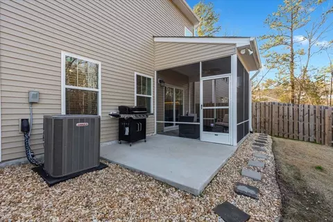 302 Bedivere Ln, Durham, NC 27703 photo 36