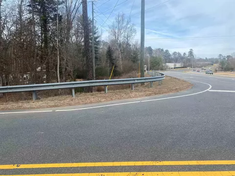 2865 Us 15 501 Hwy, Pittsboro, NC 27312