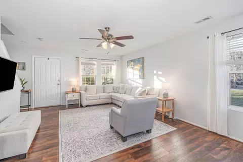 3102 Skybrook Ln, Durham, NC 27703 photo 9