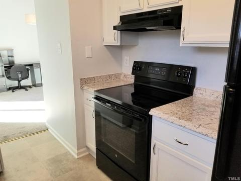 3604 Crystal Ct, Durham, NC 27705 photo 5
