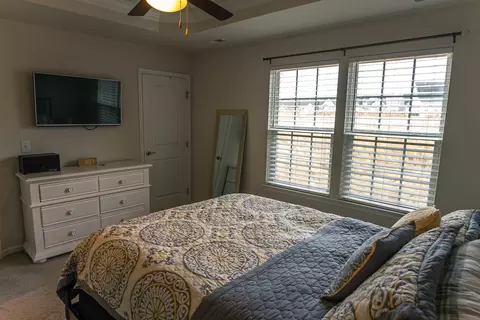 242 Brier Summit Pl, Durham, NC 27703 photo 9