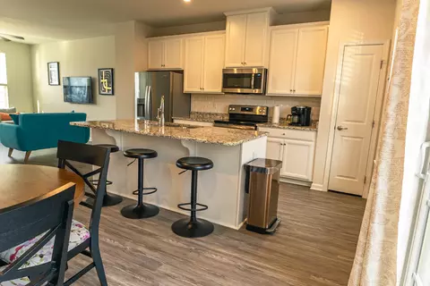 242 Brier Summit Pl, Durham, NC 27703 photo 6