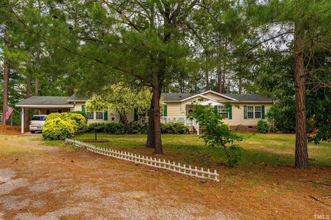 374 Forest Dr, Cameron, NC 28326 photo 4
