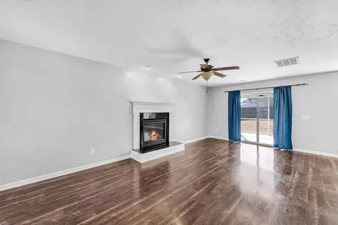 707 Botanical Ct, Bunnlevel, NC 28323 photo 5