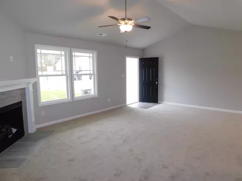 124 Tractor Pl, Willow Spring, NC 27592 photo 4