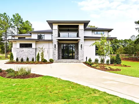 1001 Enchanted Pine Ln, Raleigh, NC 27614