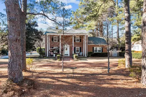 618 S First St, Smithfield, NC 27577