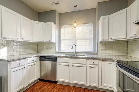 11 Moorefield Ct, Durham, NC 27705 photo 14