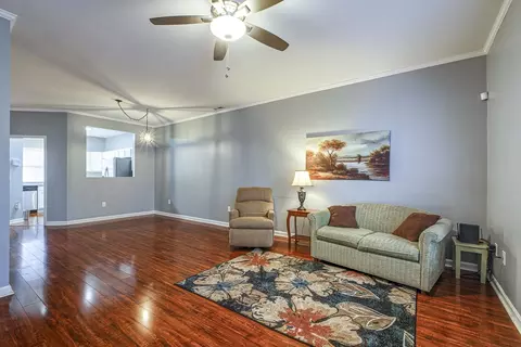 11 Moorefield Ct, Durham, NC 27705 photo 3