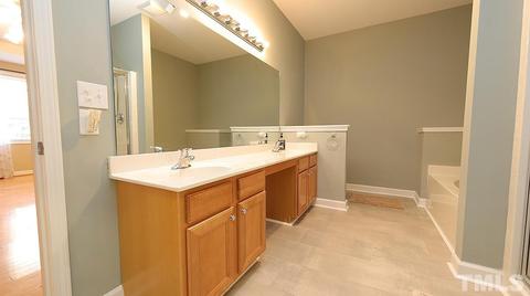 5209 Marcella Ct, Durham, NC 27707 photo 10
