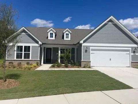 1009 Atlantis St, Fuquay Varina, NC 27526