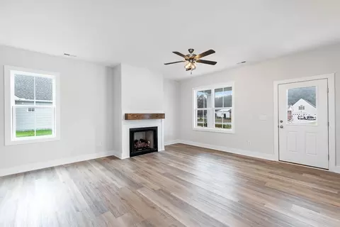 418 Davis Mill Rd, Selma, NC 27576 photo 3