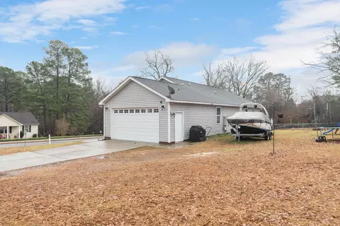 126 E Wray St, Angier, NC 27501 photo 26