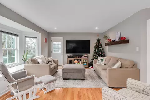 126 E Wray St, Angier, NC 27501 photo 8