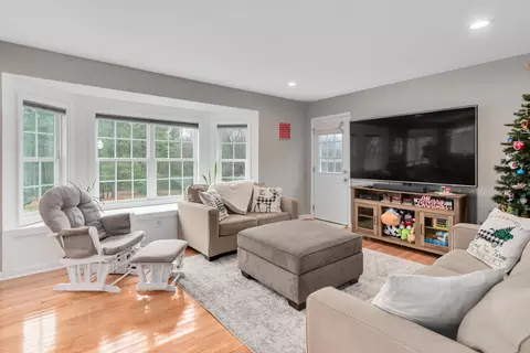 126 E Wray St, Angier, NC 27501 photo 9