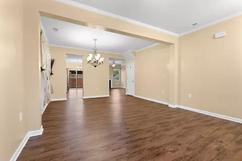 215 Peninsula Ct, Durham, NC 27703 photo 4