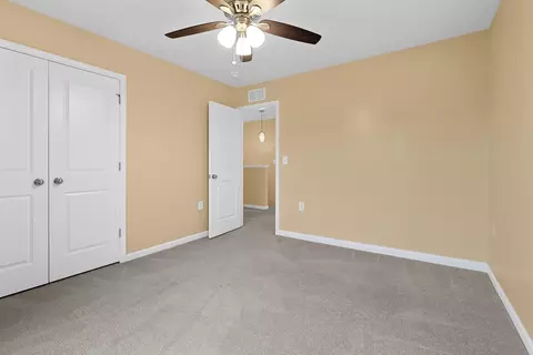 215 Peninsula Ct, Durham, NC 27703 photo 23
