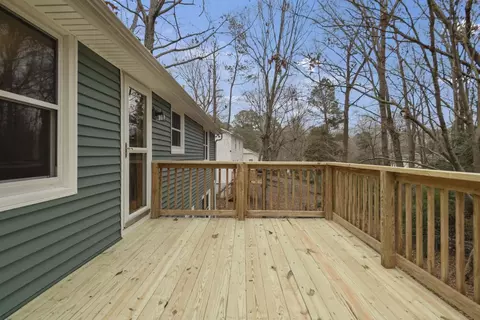202 Winding Brook Dr, Garner, NC 27529 photo 6