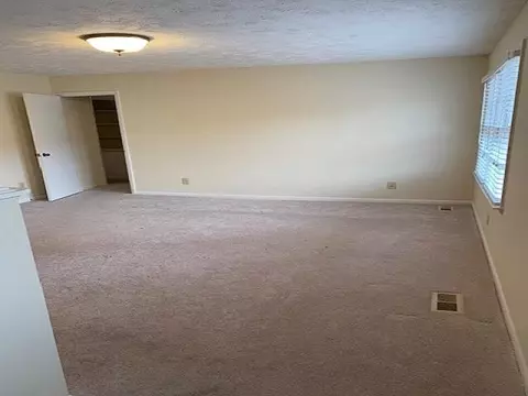 606 Davis Ave, Dunn, NC 28334 photo 2