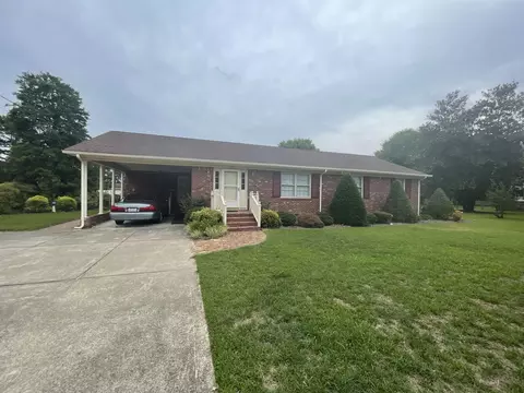 606 Davis Ave, Dunn, NC 28334 photo 1