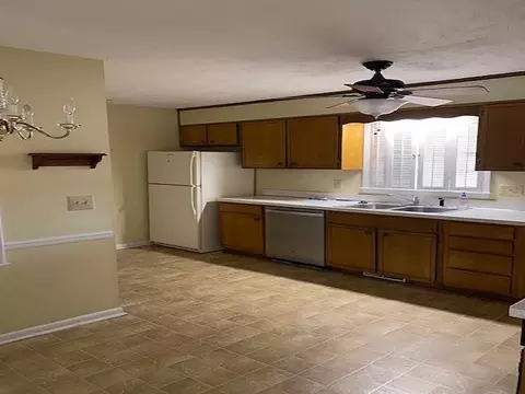 606 Davis Ave, Dunn, NC 28334 photo 15
