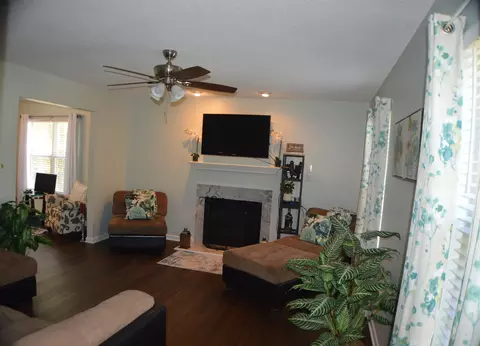 6523 Caverstone Ln, Durham, NC 27713 photo 3