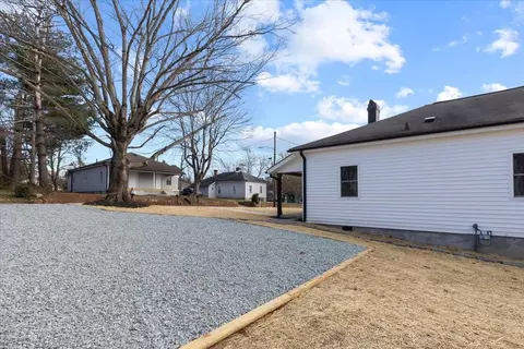 1805 Hicks Cir, Roxboro, NC 27573 photo 36