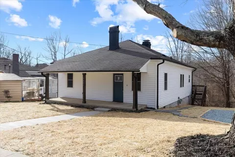 1805 Hicks Cir, Roxboro, NC 27573 photo 1
