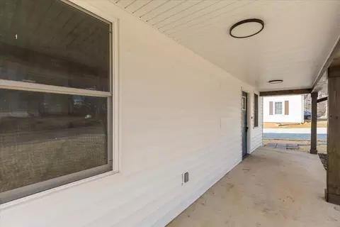 1805 Hicks Cir, Roxboro, NC 27573 photo 4