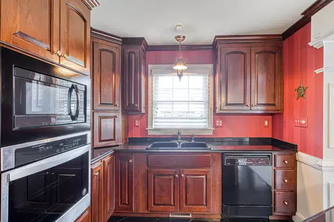 701 W Main St, Benson, NC 27504 photo 14