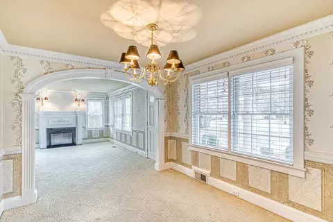 701 W Main St, Benson, NC 27504 photo 10