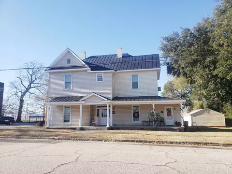 311 E Bay St, Dunn, NC 28334 photo 2