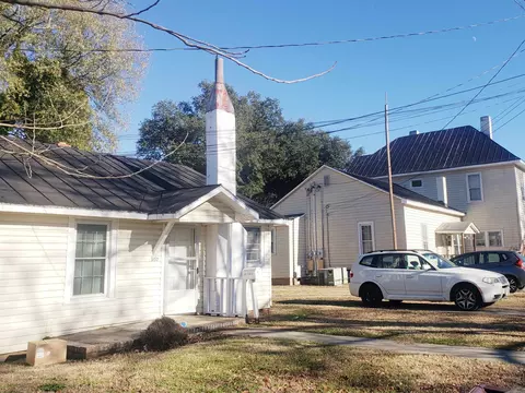 311 E Bay St, Dunn, NC 28334 photo 5