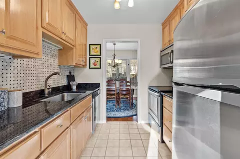 4203 Five Oaks Dr, Durham, NC 27707 photo 9