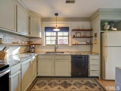 43 Willow Bridge Dr, Durham, NC 27707 photo 11